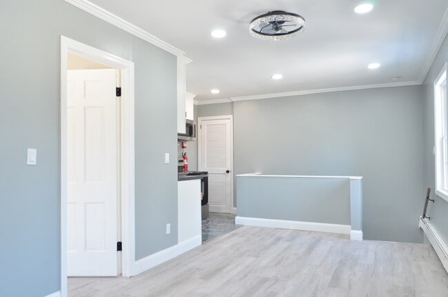 Building Photo - 661 Mount Lucas Rd