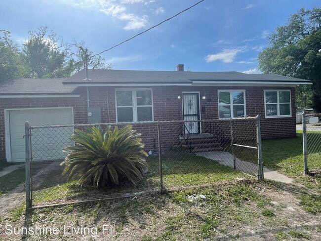 Building Photo - 3 br, 2 bath House - 2214 Wilson Street