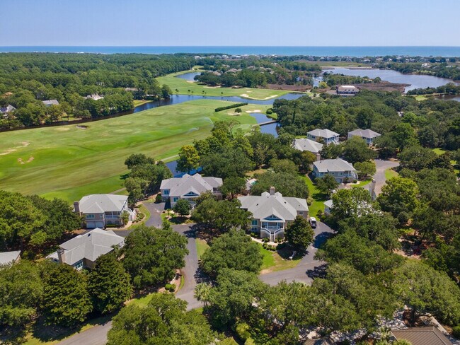 Foto del edificio - 773 Bonnyneck Dr