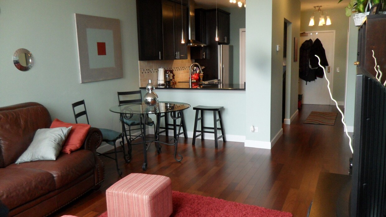 Foto principal - 740 S Federal St
