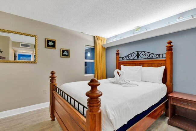 Foto del edificio - 1700 N Ocean Blvd