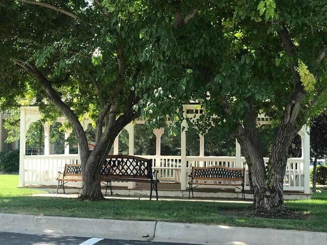Foto del edificio - Awesome 2 Bed, 2 Bath Condo in West Greeley!