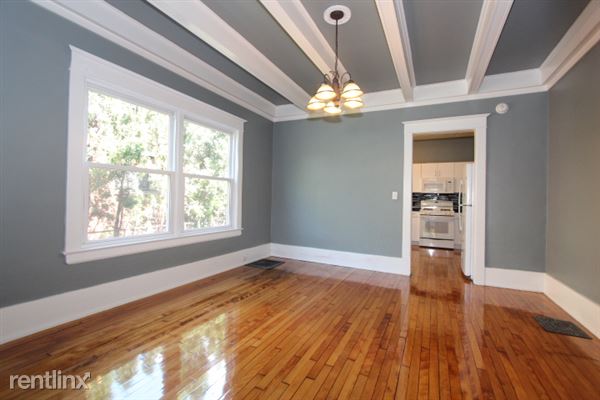 Building Photo - 536 Lafayette Ave NE