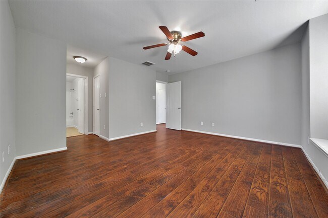 Building Photo - 2635 Skyview Trace Ct