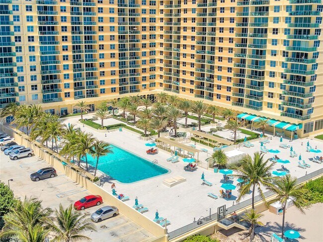 Foto del edificio - 2501 S Ocean Dr