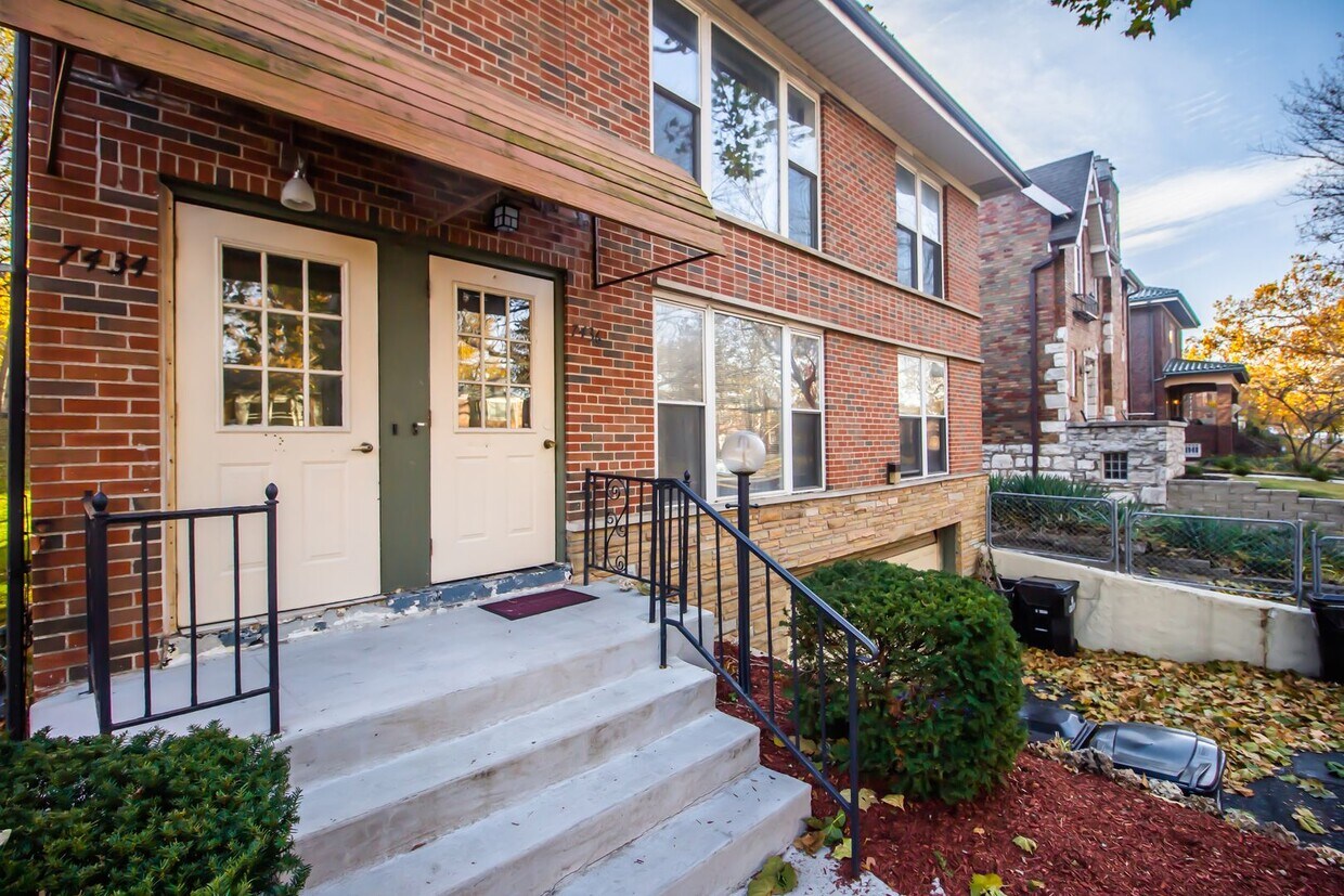 Foto principal - (852) 7434-36 Delmar