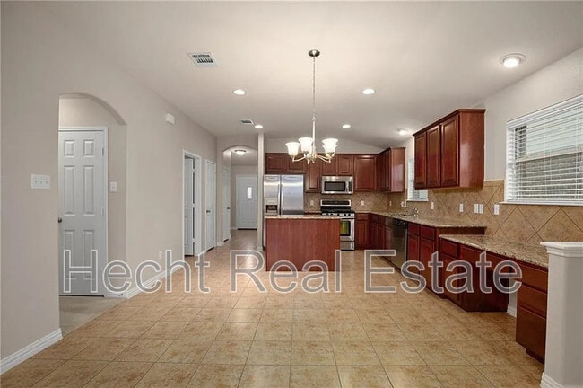 Building Photo - 153 Carrington Dr