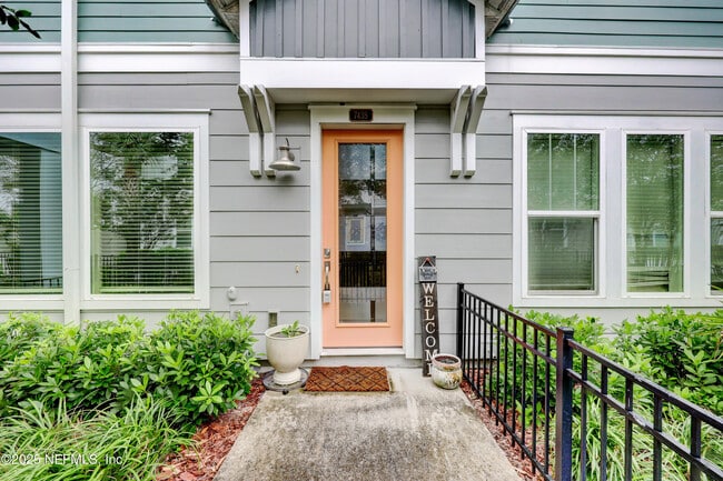 Building Photo - 7435 Calusa Ct