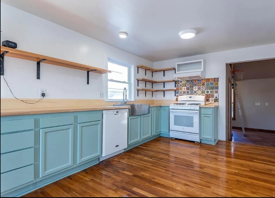 Foto principal - 707 W Dodds St