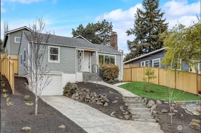 Foto del edificio - 3845 30th Ave W