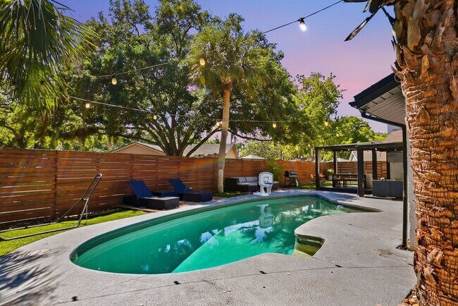 Foto del edificio - 4606 Buckeye Rd