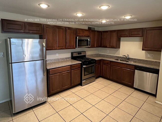 Foto del edificio - 14226 N 38th Pl