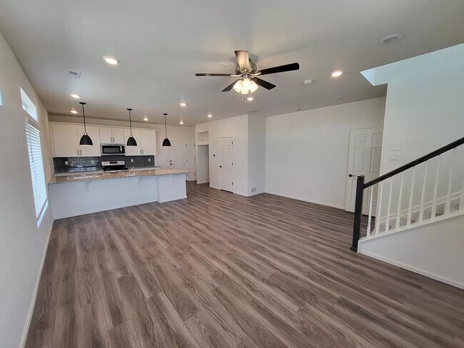 Foto del edificio - 18019 E 103rd Ave