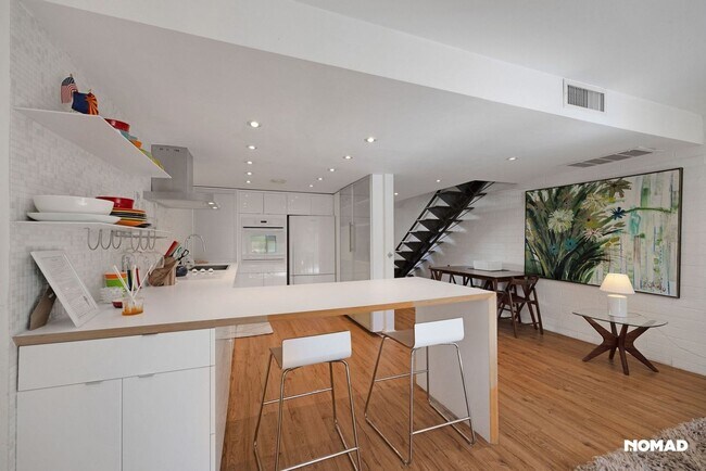 Foto del edificio - Charming 2BR Townhome in Scottsdale