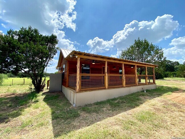 Foto del edificio - 624 Deer Creek E