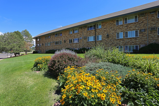 Kimberly Court - Kimberly Court Apartments