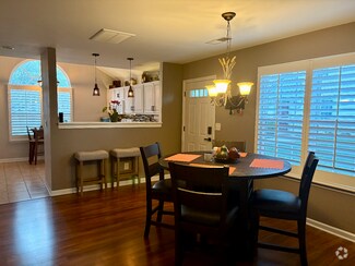 Building Photo - 9947 Reindeer Way Ln
