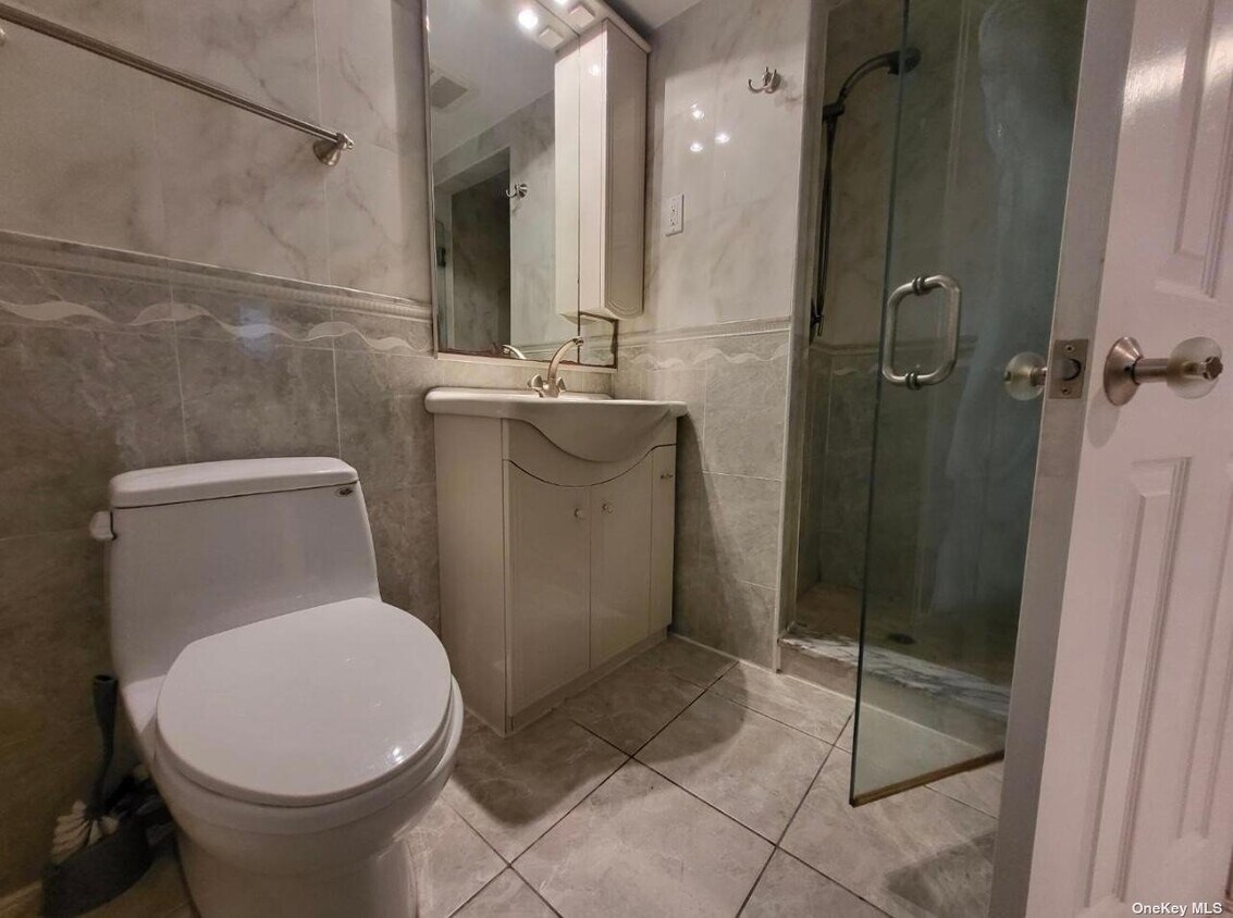 2235 Arthur St, Merrick, NY 11566 House Rental in Merrick, NY