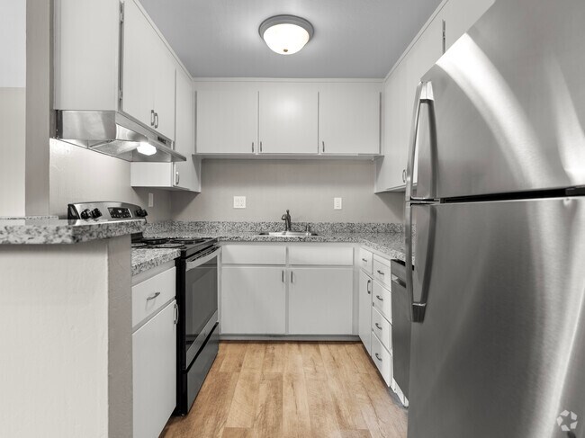 Apartamento 4 - 120 Granada Dr