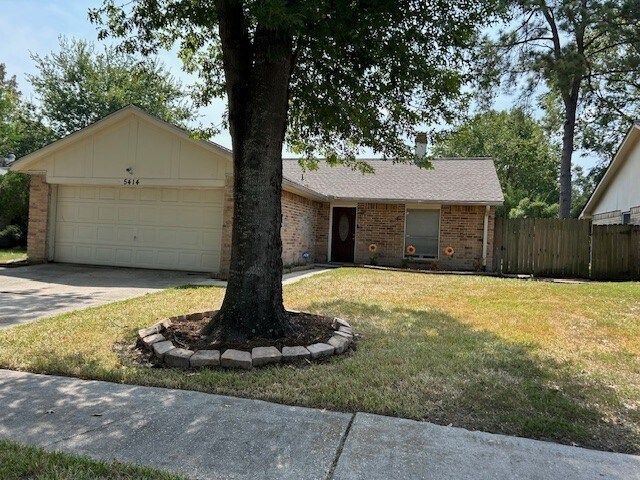 Foto del edificio - 5414 Fawn Trail Ln