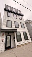 Building Photo - 97 Condor St