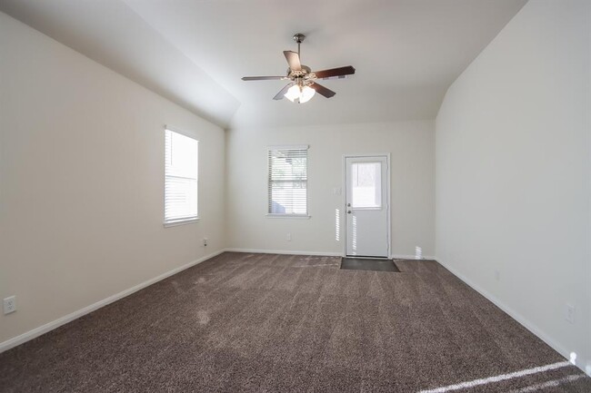 Building Photo - 15700 Ty Cobb Ct