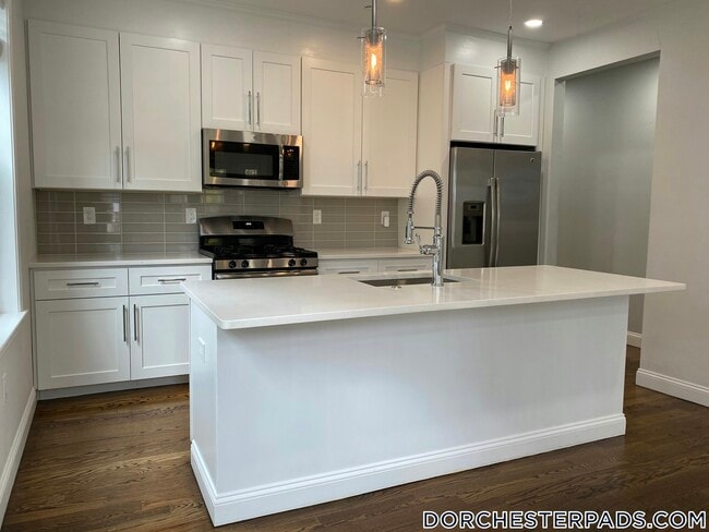 Foto del edificio - 757 Washington St