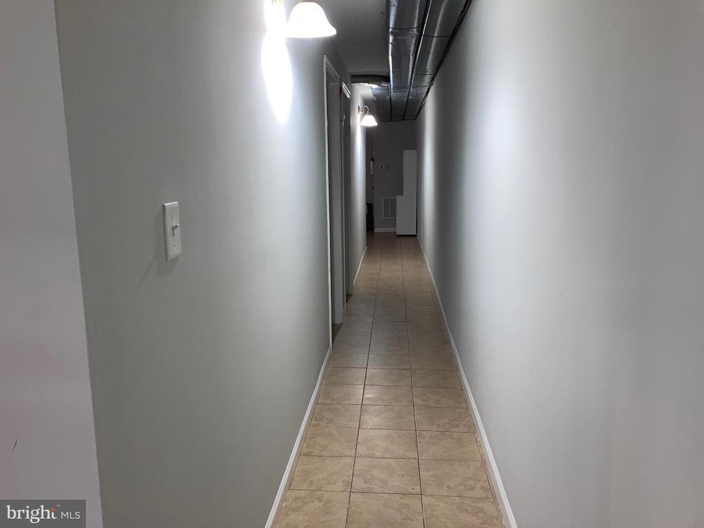 Foto principal - 4813 Baltimore Ave