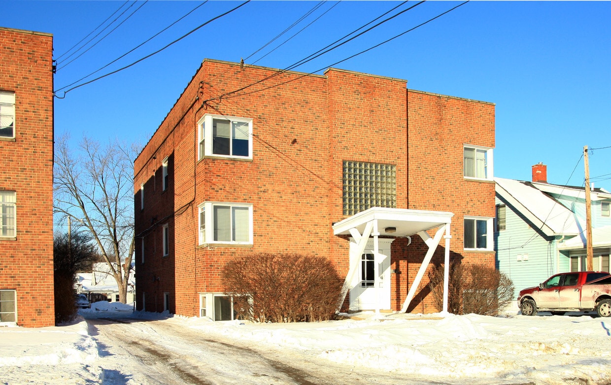 Foto principal - 5204 Lee Rd