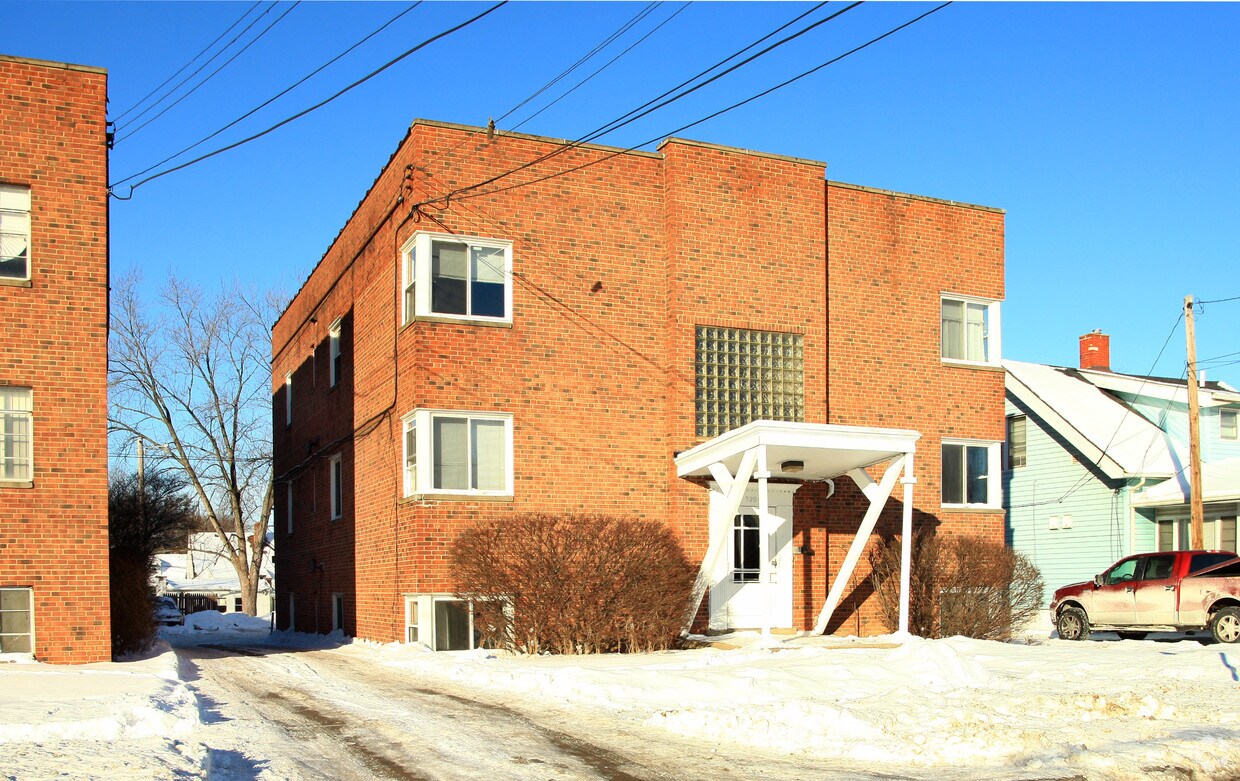 Primary Photo - 5204 Lee Rd