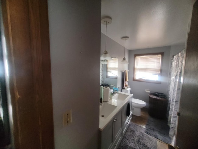 Foto del edificio - 4939 N 54th St