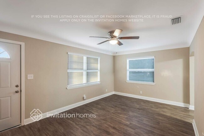Foto del edificio - 4535 Emerson Ave S