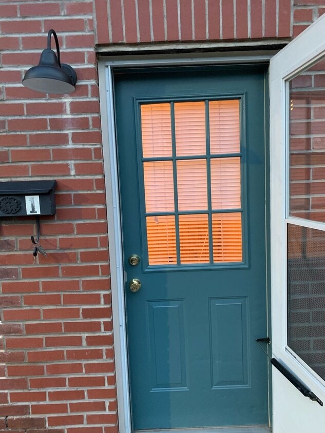 Primary Photo - 1 Bedroom Apt Downtown Marion NC