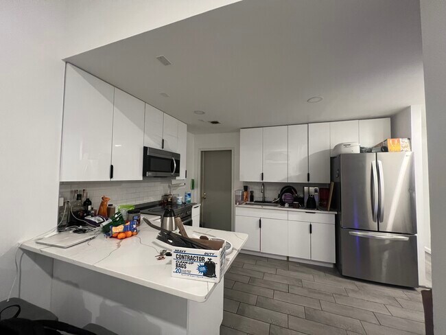 Unidad 1 - Cocina abierta - 2031 N 15th St