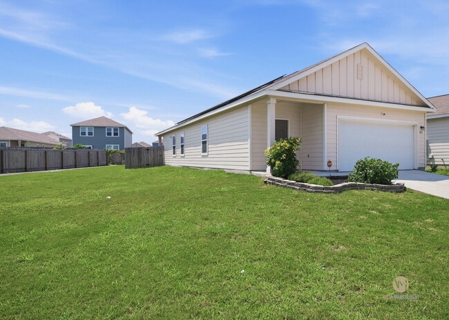 Building Photo - 5625 Pearl Mdw