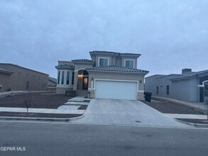 Building Photo - 954 Brudenal Pl