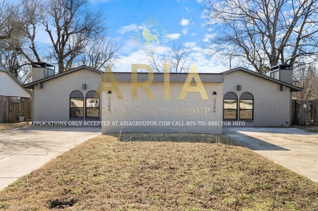 Foto del edificio - TOUR NOW for ESTIMATED MOVE IN BY 6/9/25! ...
