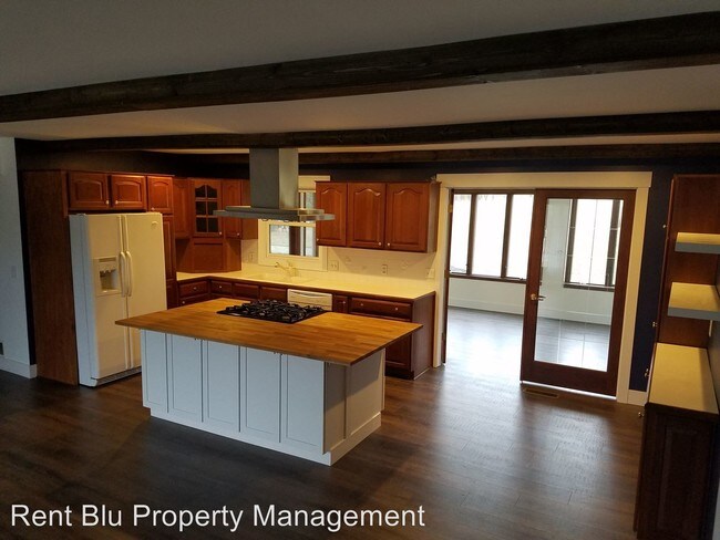 Foto del edificio - 8210 68th St SE