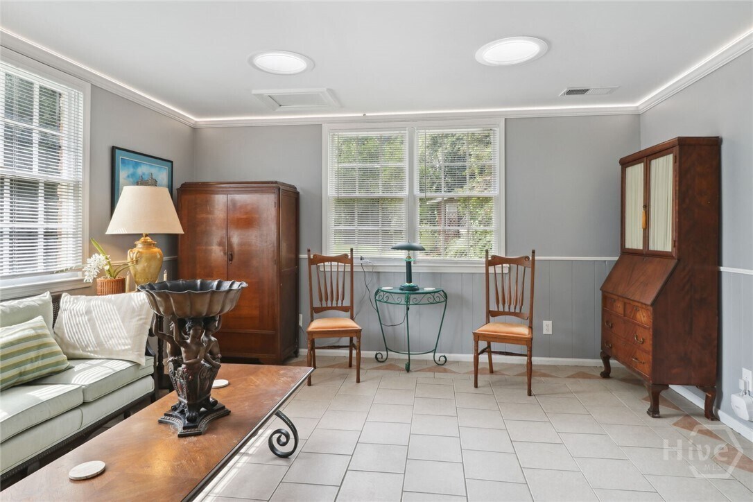 Foto principal - 1616 Skidaway Rd