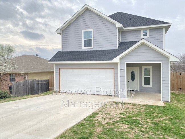 Building Photo - 5325 Carver Dr