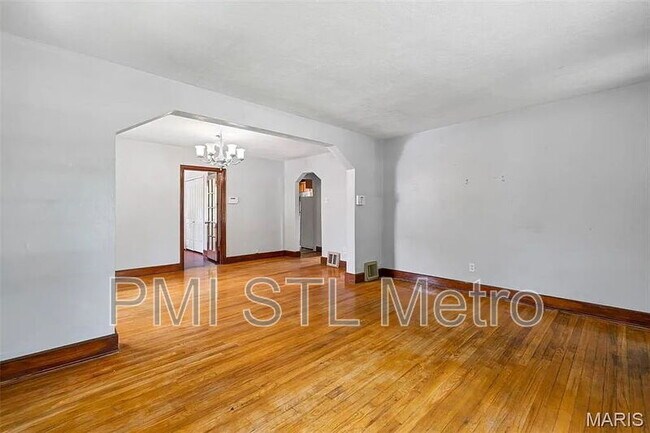 Foto del edificio - 5212 Fletcher St