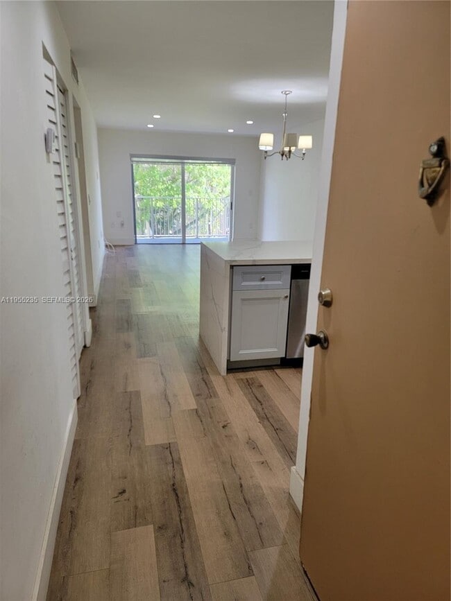 Building Photo - 5112 NW 79th Ave