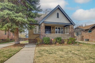 Building Photo - 449 Lafayette St