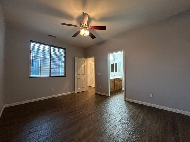 Foto del edificio - Pool Home