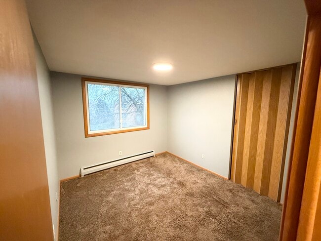 Bedroom # 1 - 9147 Highway 55