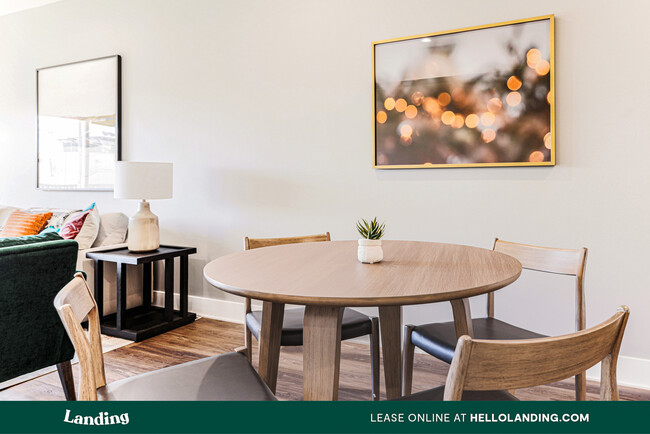 Building Photo - 385 S 400 E