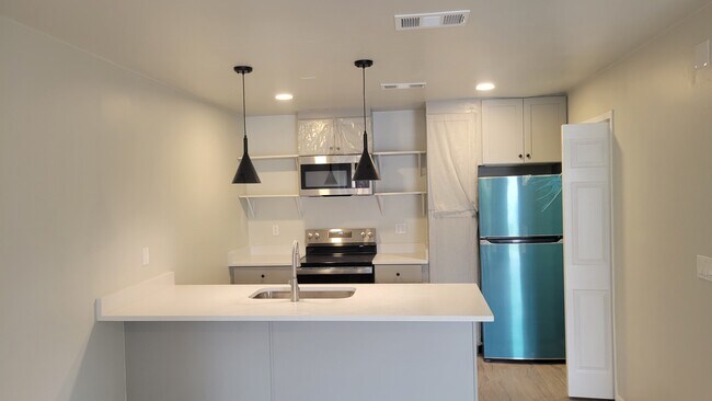 Foto del edificio - 4142 Corsair Ave