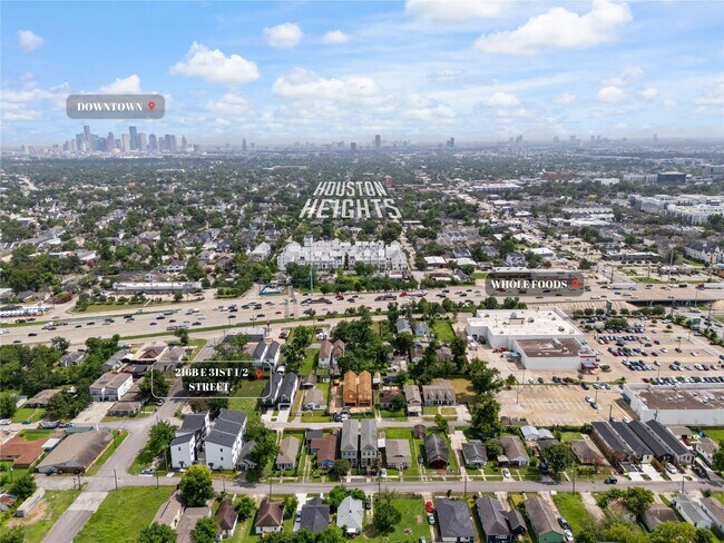 Foto del edificio - 216 E 31st St