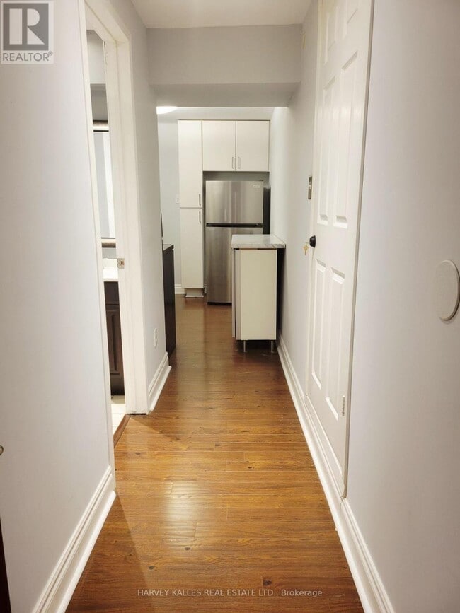 Photo du bâtiment - 85 Lanark Ave