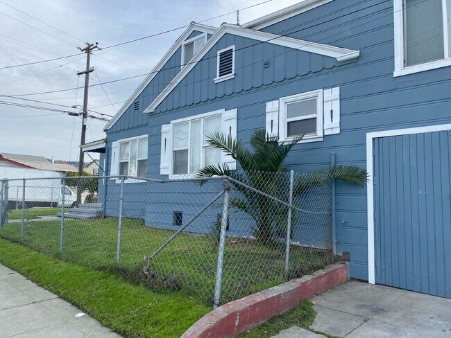 Foto del edificio - 3432 38th Ave